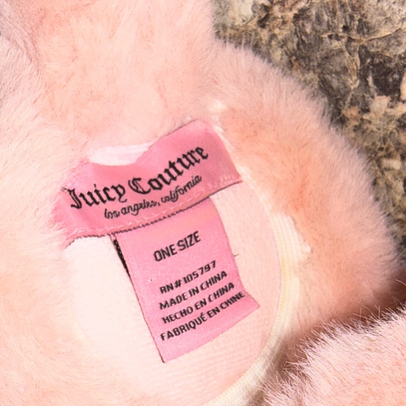 Juicy Couture Pink Faux Fur Earmuffs - Picture 4 of 8